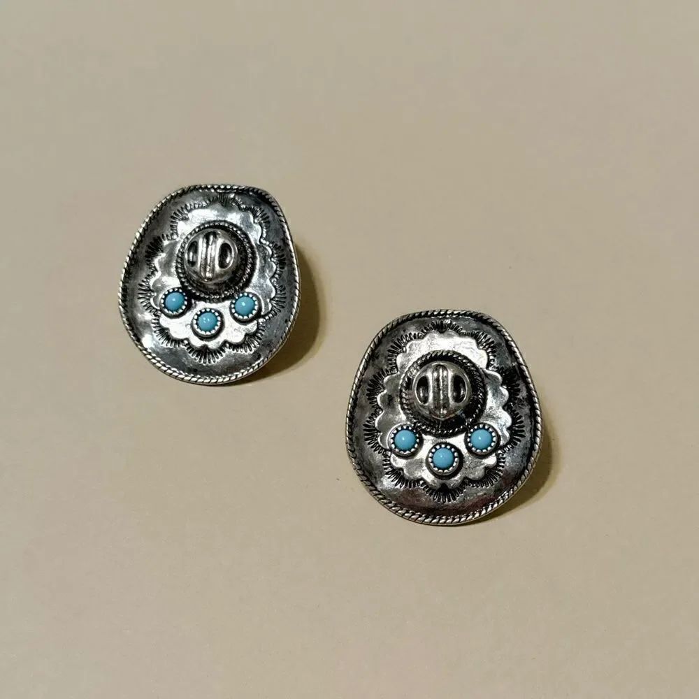 Hat earrings N792